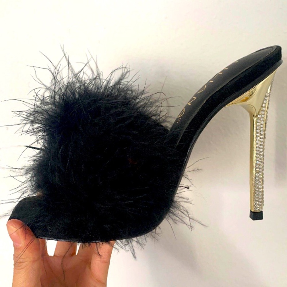 Black Fur Sandal Heel